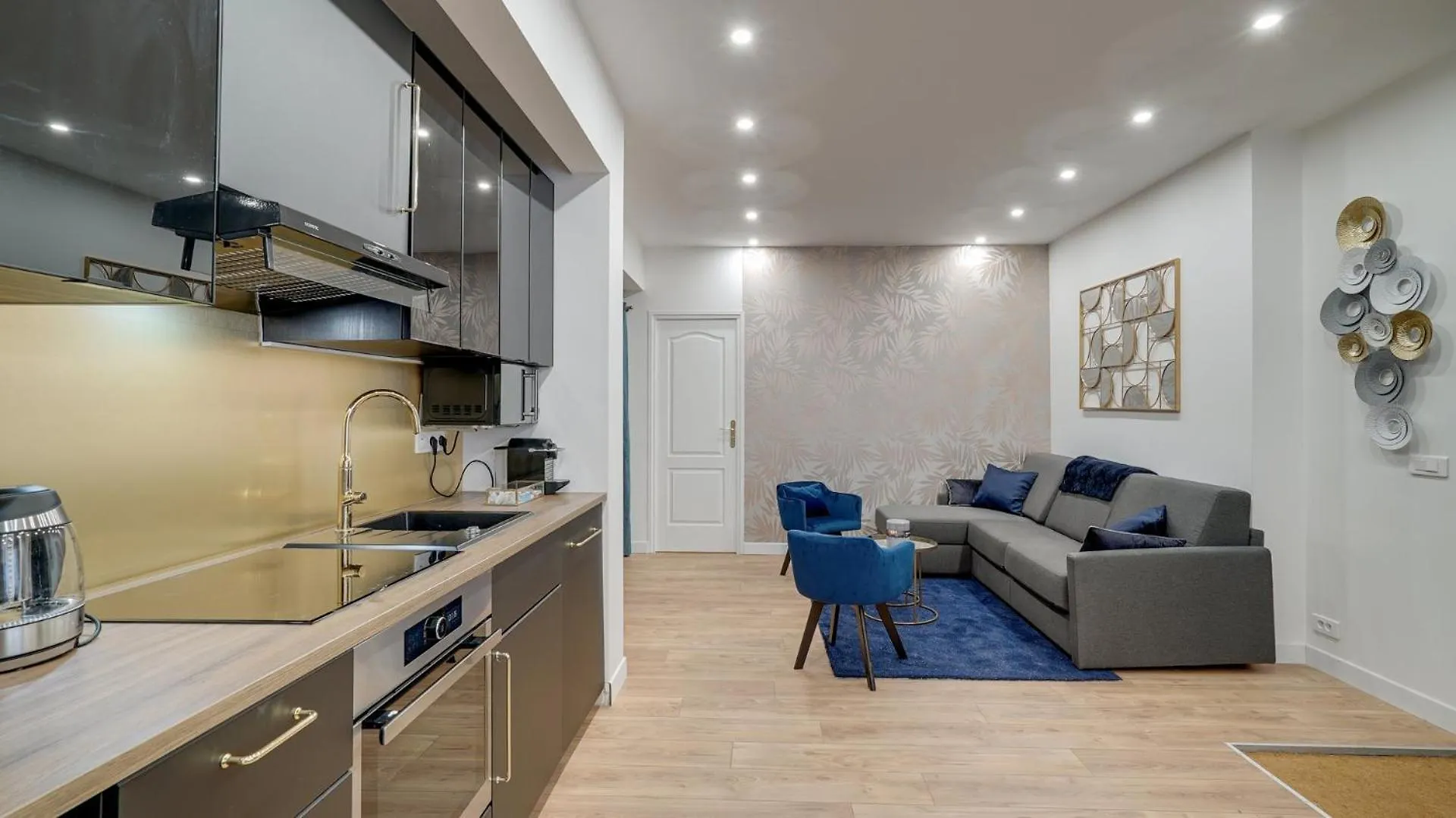 144 Suite Bebesse - Superbe Appartement A Paris 0*,  France