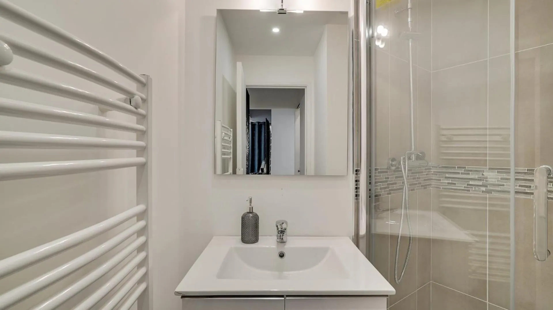 144 Suite Bebesse - Superbe Appartement A Paris